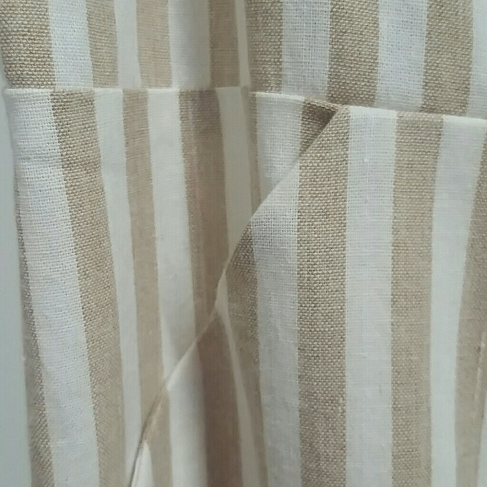 Tan Striped jumpsuit with bow tie - Picture 7 of 7